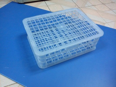 白色簡潔新料帶蓋塑料水果筐 優質批發選擇，廣州照鵬塑膠制品專業銷售